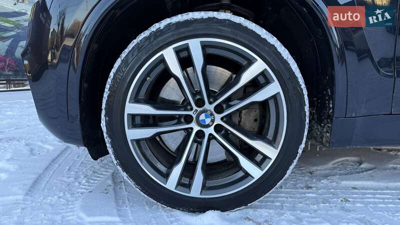 Внедорожник / Кроссовер BMW X5 2015 в Полтаве