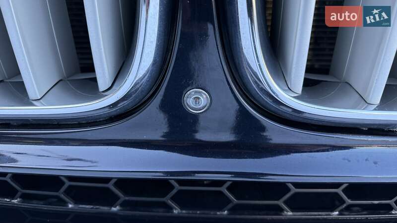 Внедорожник / Кроссовер BMW X5 2015 в Полтаве