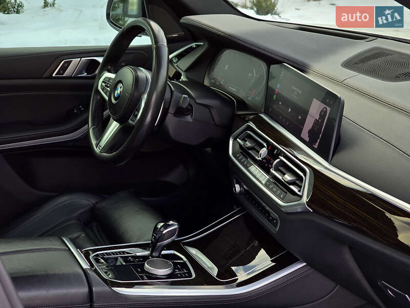 Позашляховик / Кросовер BMW X5 2020 в Луцьку