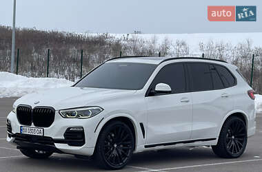 Позашляховик / Кросовер BMW X5 2018 в Рівному
