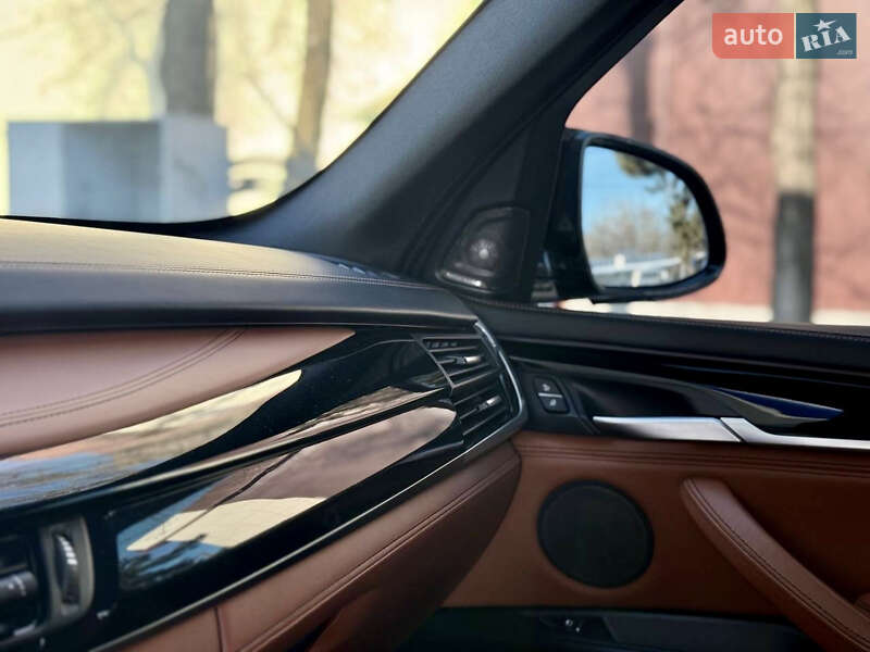 Внедорожник / Кроссовер BMW X5 2015 в Днепре фото 40 Внедорожник / Кроссовер BMW X5 2015 в Днепре