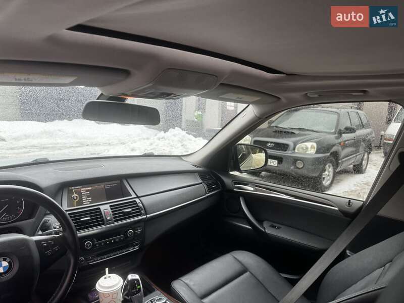 Позашляховик / Кросовер BMW X5 2012 в Львові
