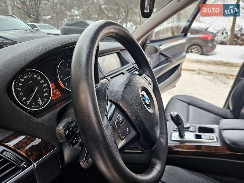 Внедорожник / Кроссовер BMW X5 2011 в Виннице