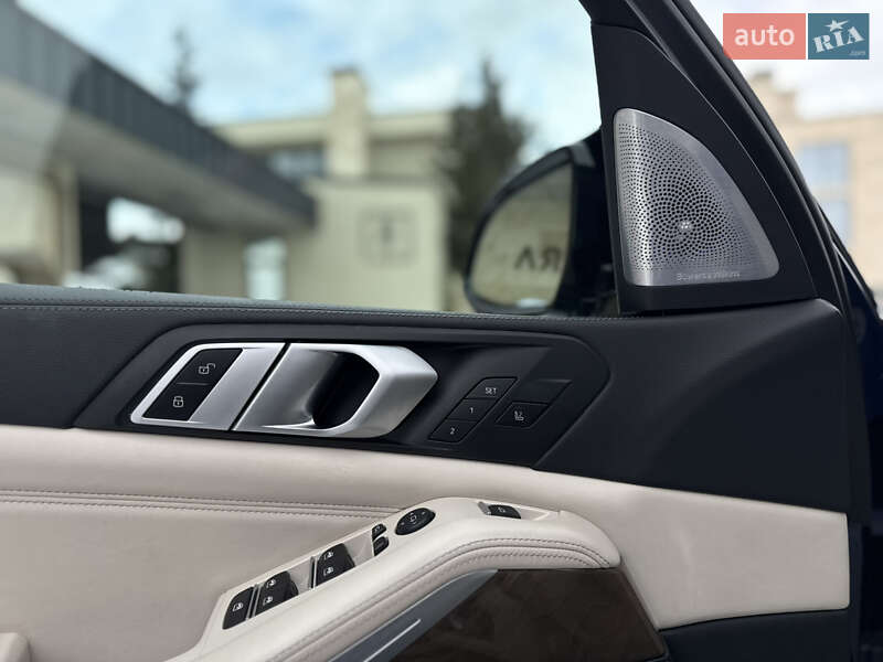 Внедорожник / Кроссовер BMW X5 2019 в Львове