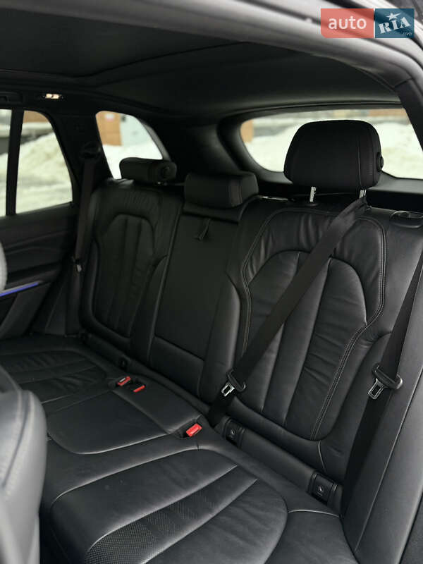 Позашляховик / Кросовер BMW X5 2019 в Києві фото 20 Позашляховик / Кросовер BMW X5 2019 в Києві