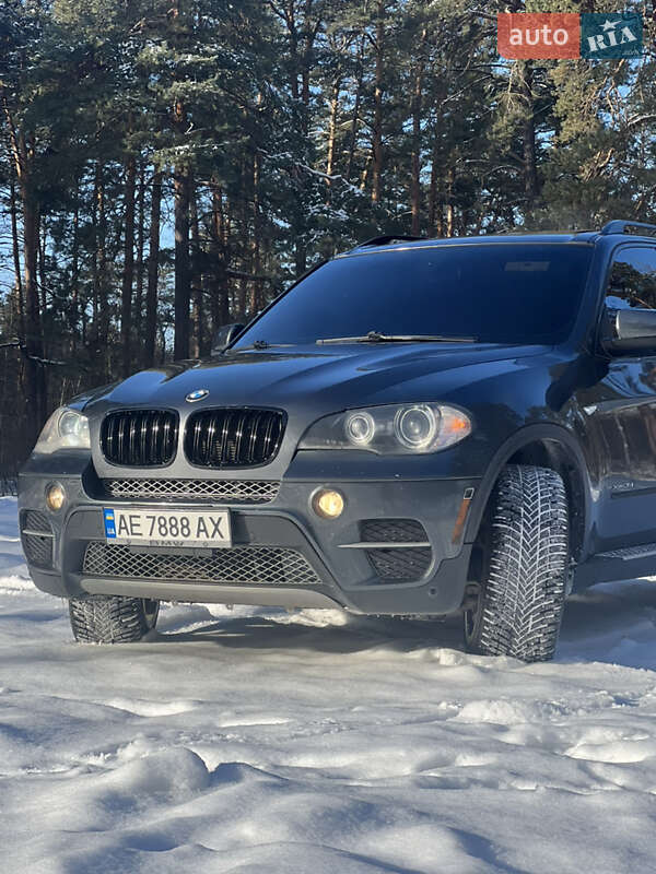 Позашляховик / Кросовер BMW X5 2010 в Києві