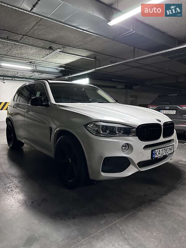 Внедорожник / Кроссовер BMW X5 2015 в Киеве