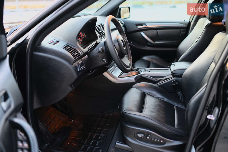 Внедорожник / Кроссовер BMW X5 2005 в Дубно