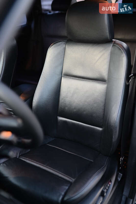 Внедорожник / Кроссовер BMW X5 2005 в Дубно