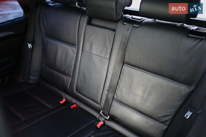 Внедорожник / Кроссовер BMW X5 2005 в Дубно