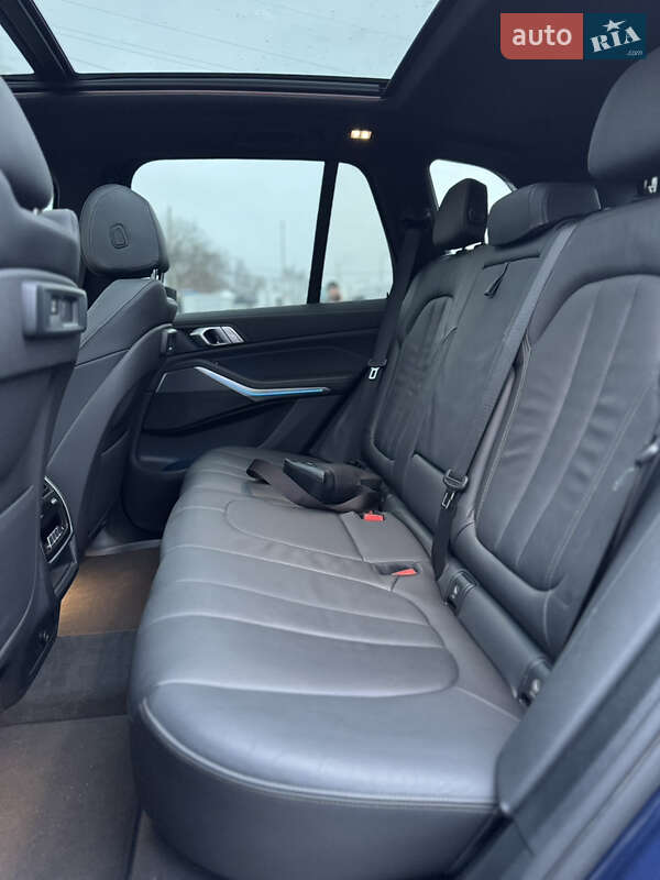 Позашляховик / Кросовер BMW X5 2022 в Києві фото 32 Позашляховик / Кросовер BMW X5 2022 в Києві