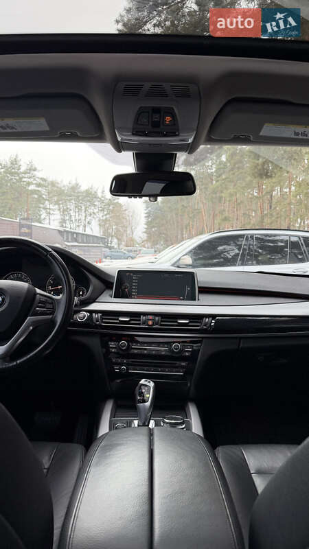 Внедорожник / Кроссовер BMW X5 2015 в Киеве