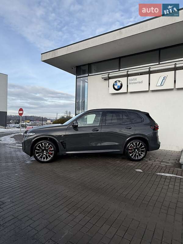Внедорожник / Кроссовер BMW X5 2025 в Львове
