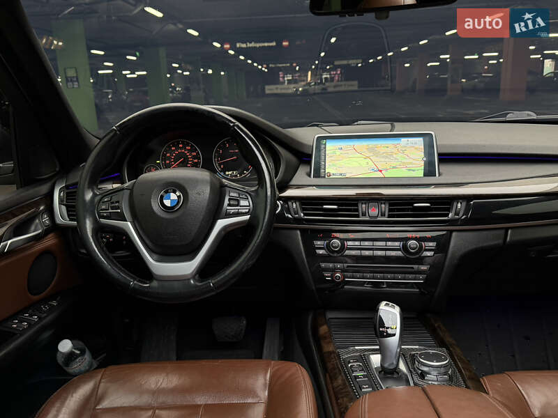 Внедорожник / Кроссовер BMW X5 2015 в Киеве