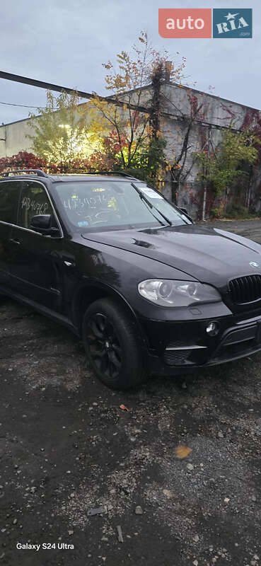 Позашляховик / Кросовер BMW X5 2013 в Кривому Розі фото 2 Позашляховик / Кросовер BMW X5 2013 в Кривому Розі