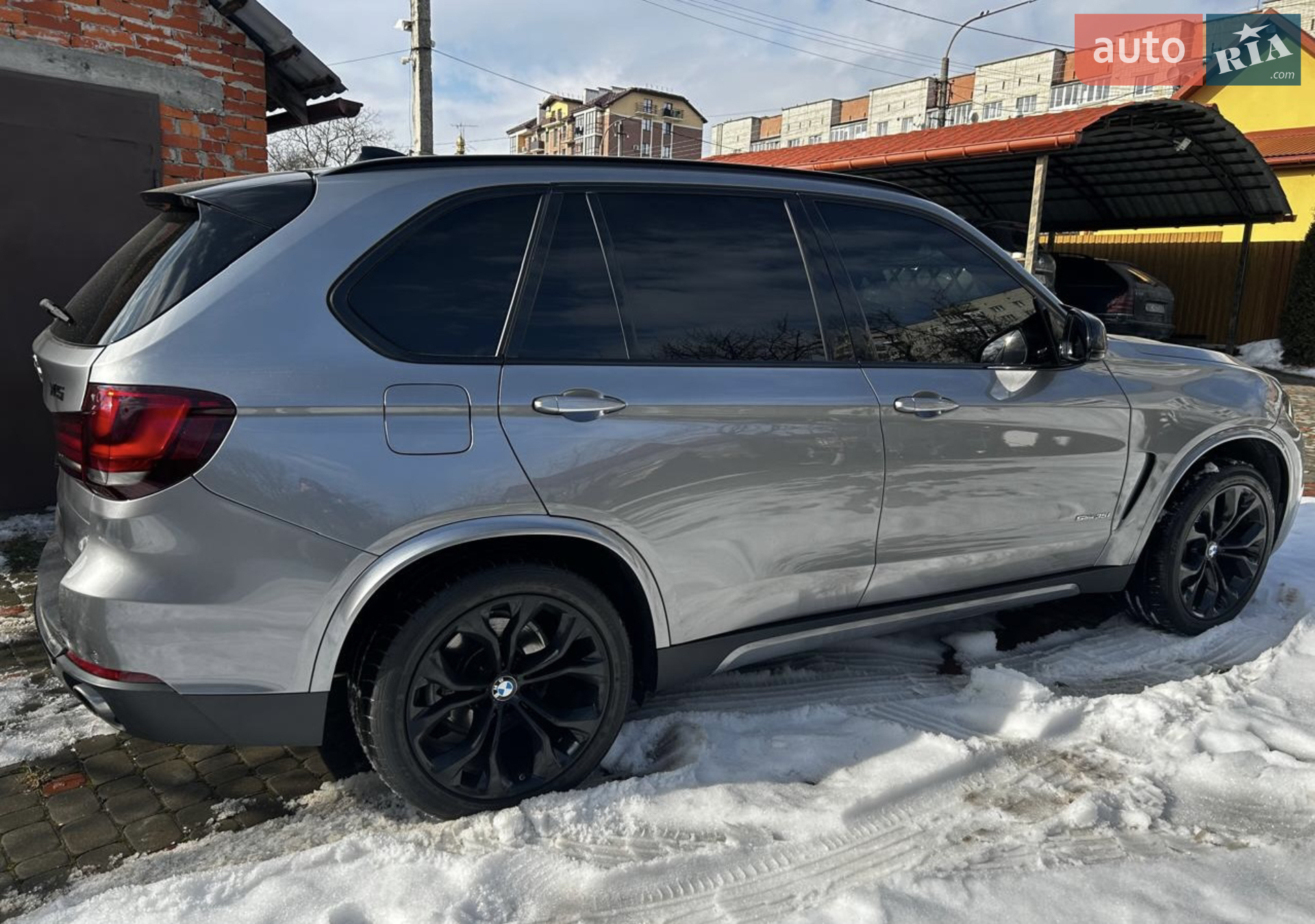 2016 BMW X5 - мініатюра 15