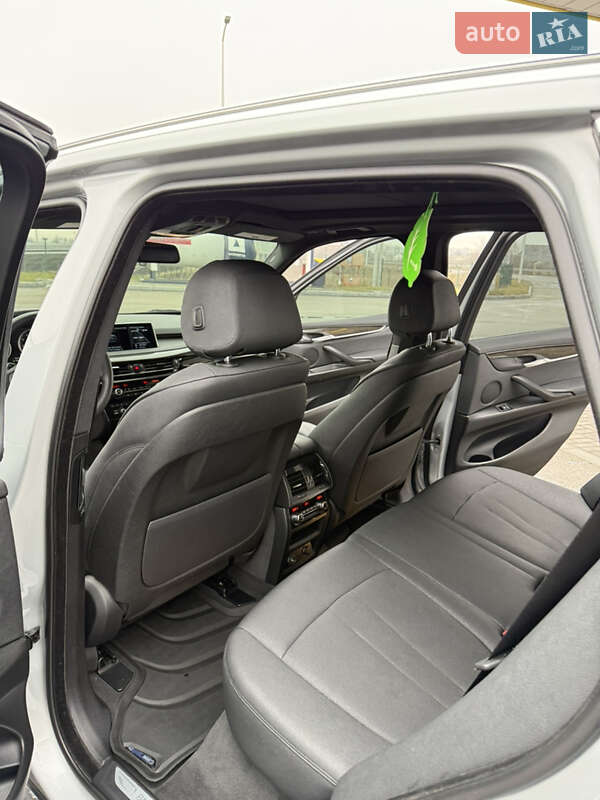Позашляховик / Кросовер BMW X5 2017 в Дніпрі