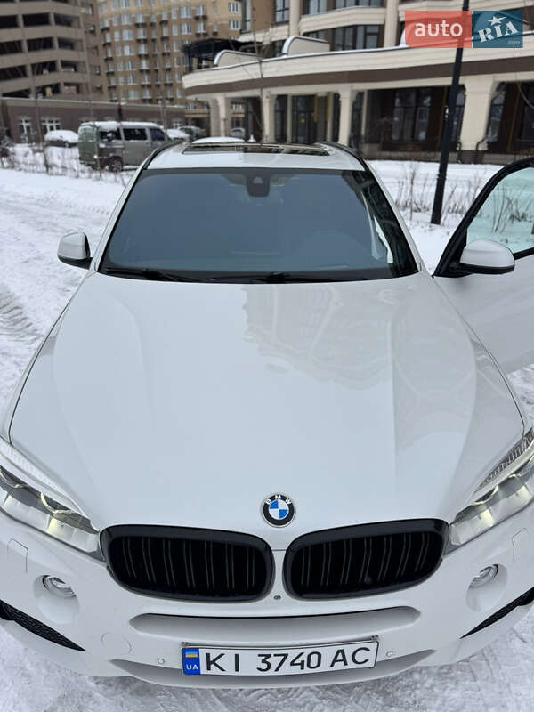 Позашляховик / Кросовер BMW X5 2015 в Києві