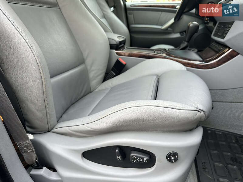 Позашляховик / Кросовер BMW X5 2002 в Києві фото 46 Позашляховик / Кросовер BMW X5 2002 в Києві