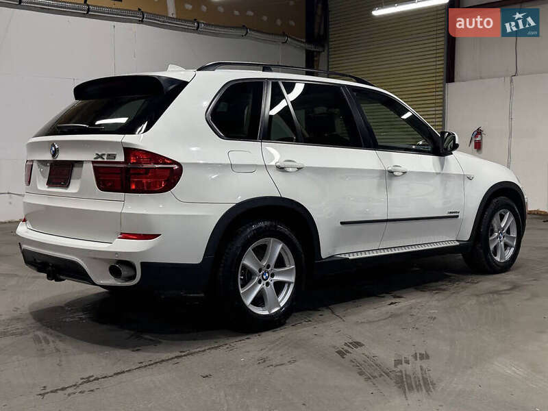 Позашляховик / Кросовер BMW X5 2012 в Львові