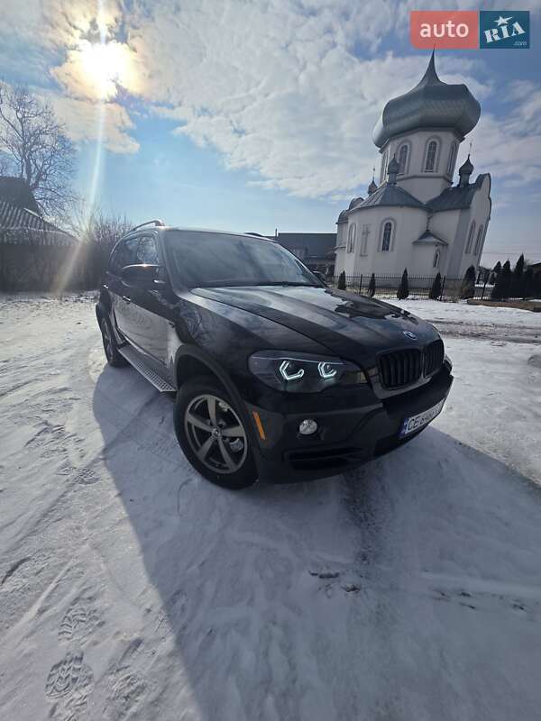 Внедорожник / Кроссовер BMW X5 2007 в Кицмани