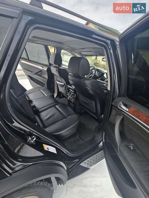 Внедорожник / Кроссовер BMW X5 2007 в Кицмани