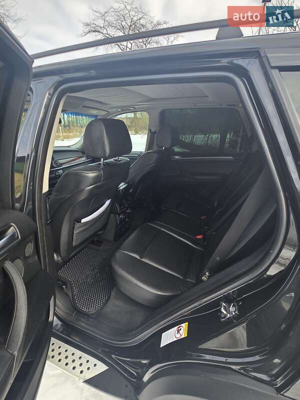 Внедорожник / Кроссовер BMW X5 2007 в Кицмани