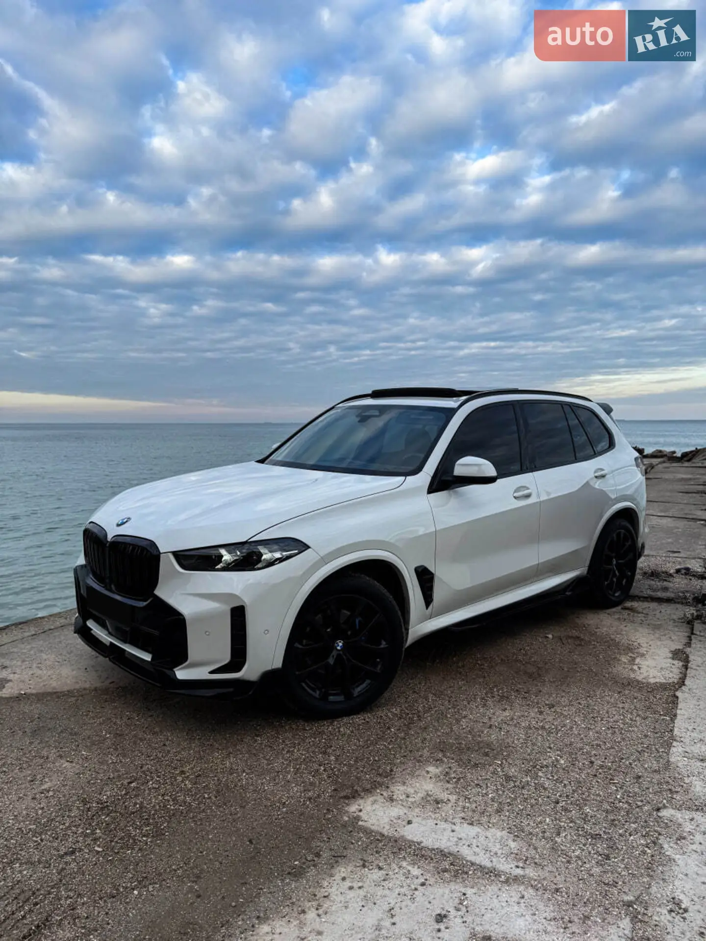 2024 BMW X5 - фото 1
