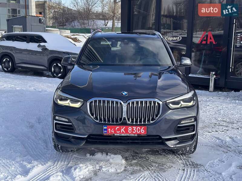 Внедорожник / Кроссовер BMW X5 2019 в Киеве
