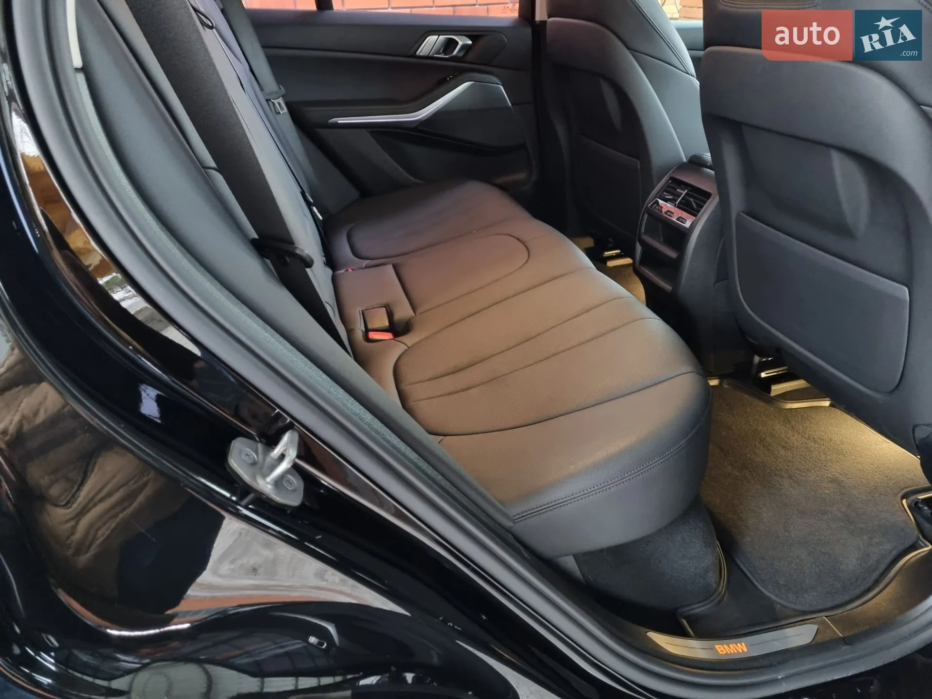 2022 BMW X5 - мініатюра 21