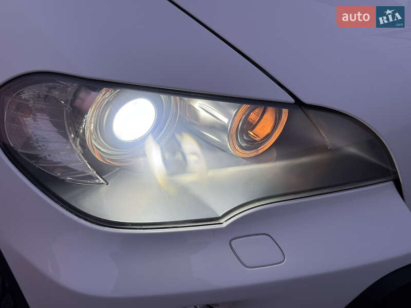 Позашляховик / Кросовер BMW X5 2009 в Виноградові