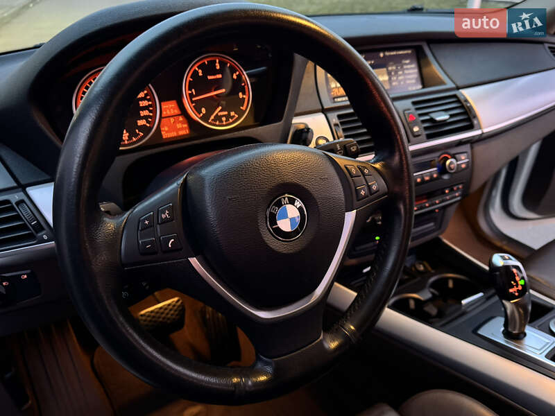 Позашляховик / Кросовер BMW X5 2009 в Виноградові
