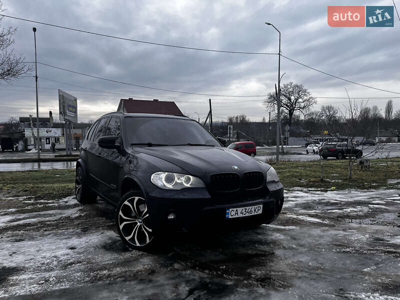 Внедорожник / Кроссовер BMW X5 2010 в Смеле