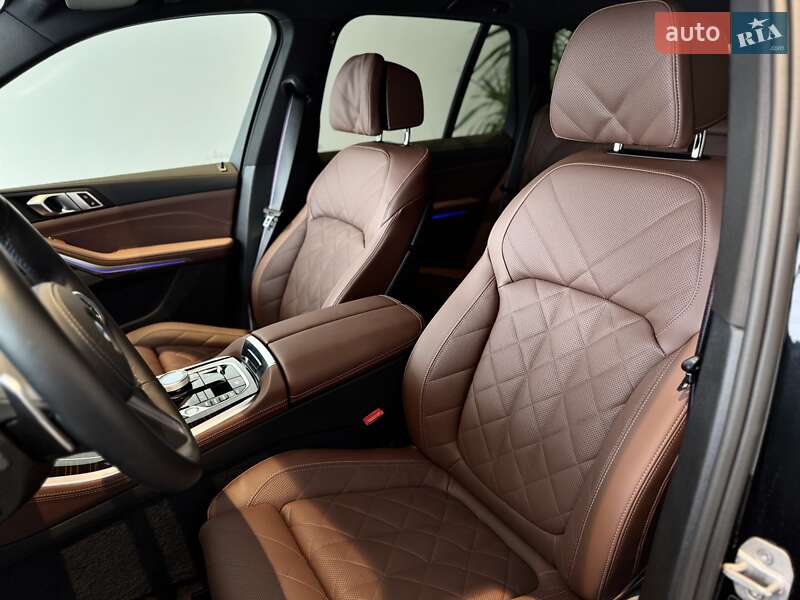 Внедорожник / Кроссовер BMW X5 2025 в Виннице