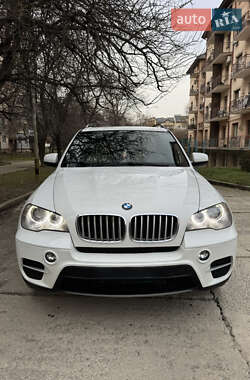 Позашляховик / Кросовер BMW X5 2012 в Ужгороді