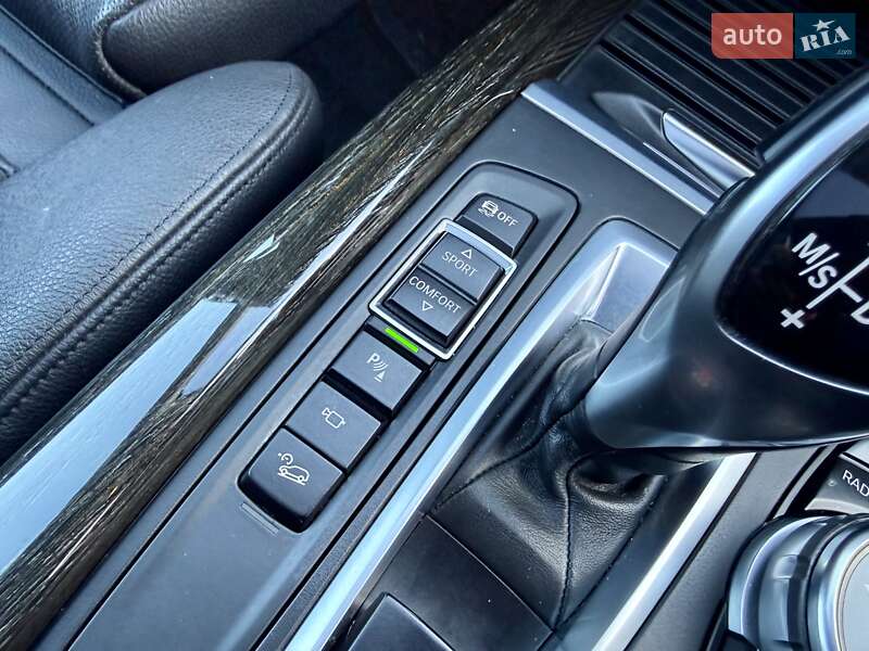 Внедорожник / Кроссовер BMW X5 2014 в Одессе