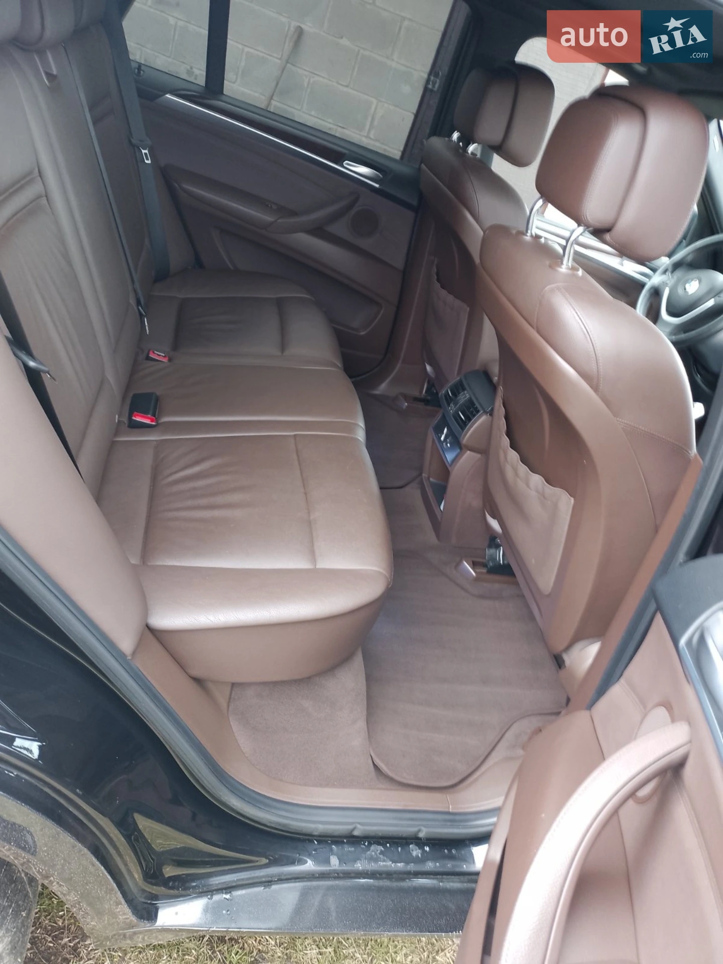 2010 BMW X5 - мініатюра 9