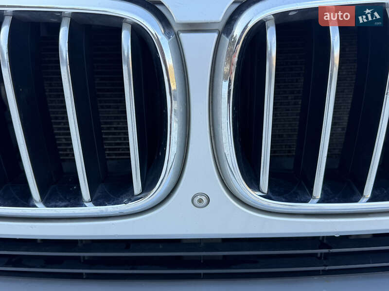 Позашляховик / Кросовер BMW X5 2015 в Ковелі фото 26 Позашляховик / Кросовер BMW X5 2015 в Ковелі