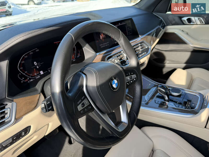 Внедорожник / Кроссовер BMW X5 2019 в Луцке