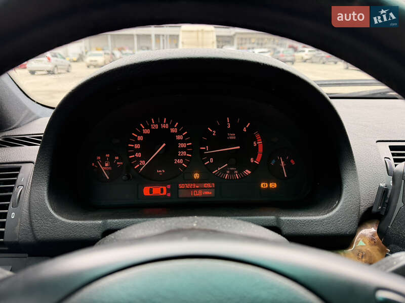 Позашляховик / Кросовер BMW X5 2002 в Дніпрі