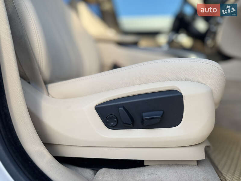 Позашляховик / Кросовер BMW X5 2014 в Львові