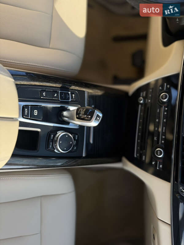 Позашляховик / Кросовер BMW X5 2014 в Львові