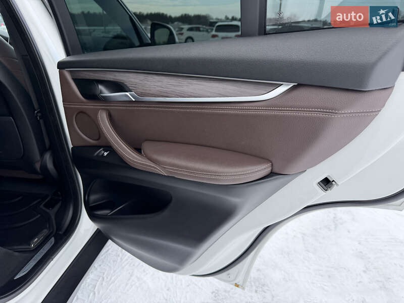 Позашляховик / Кросовер BMW X5 2017 в Києві