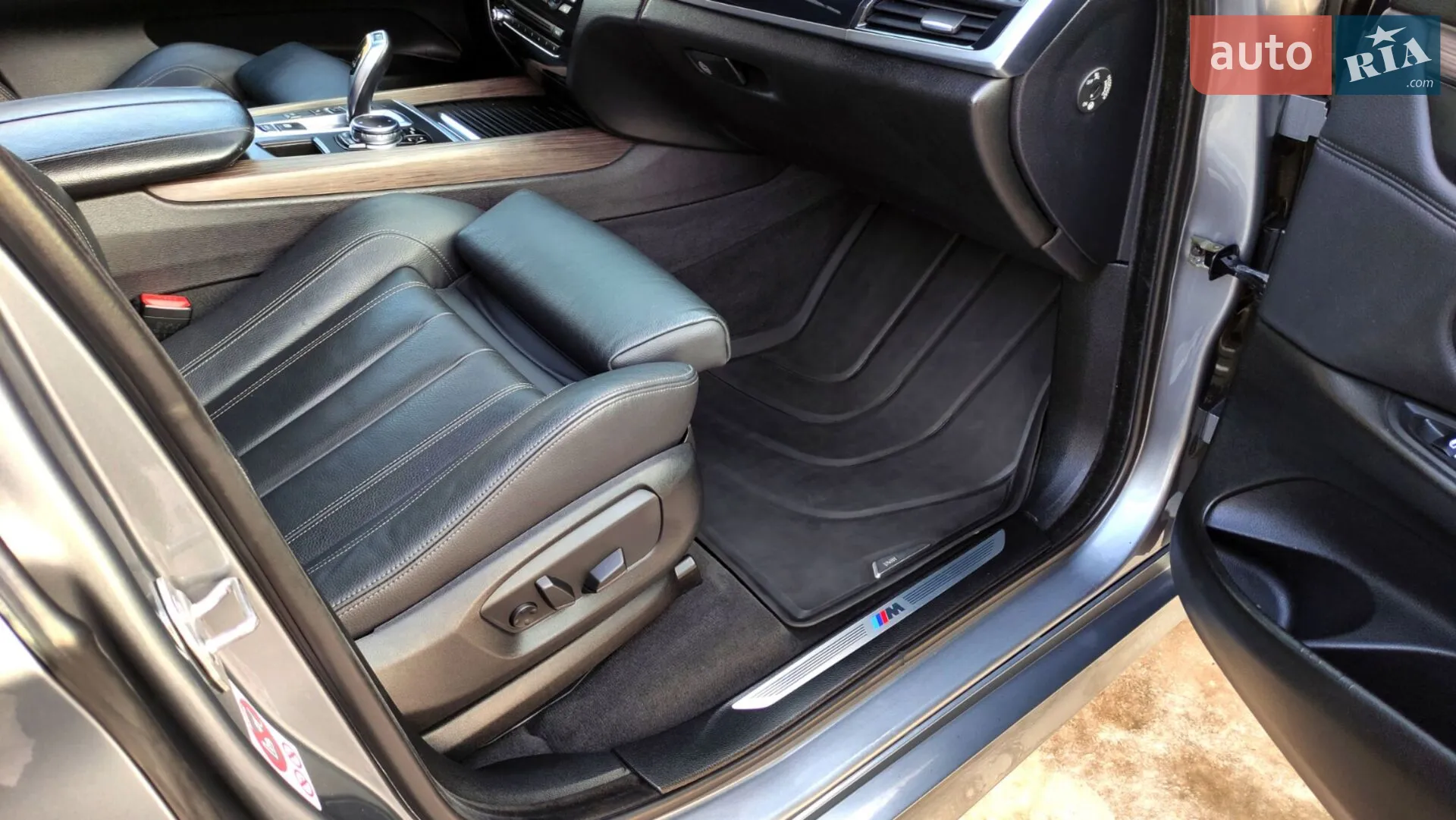 2015 BMW X5 - мініатюра 16