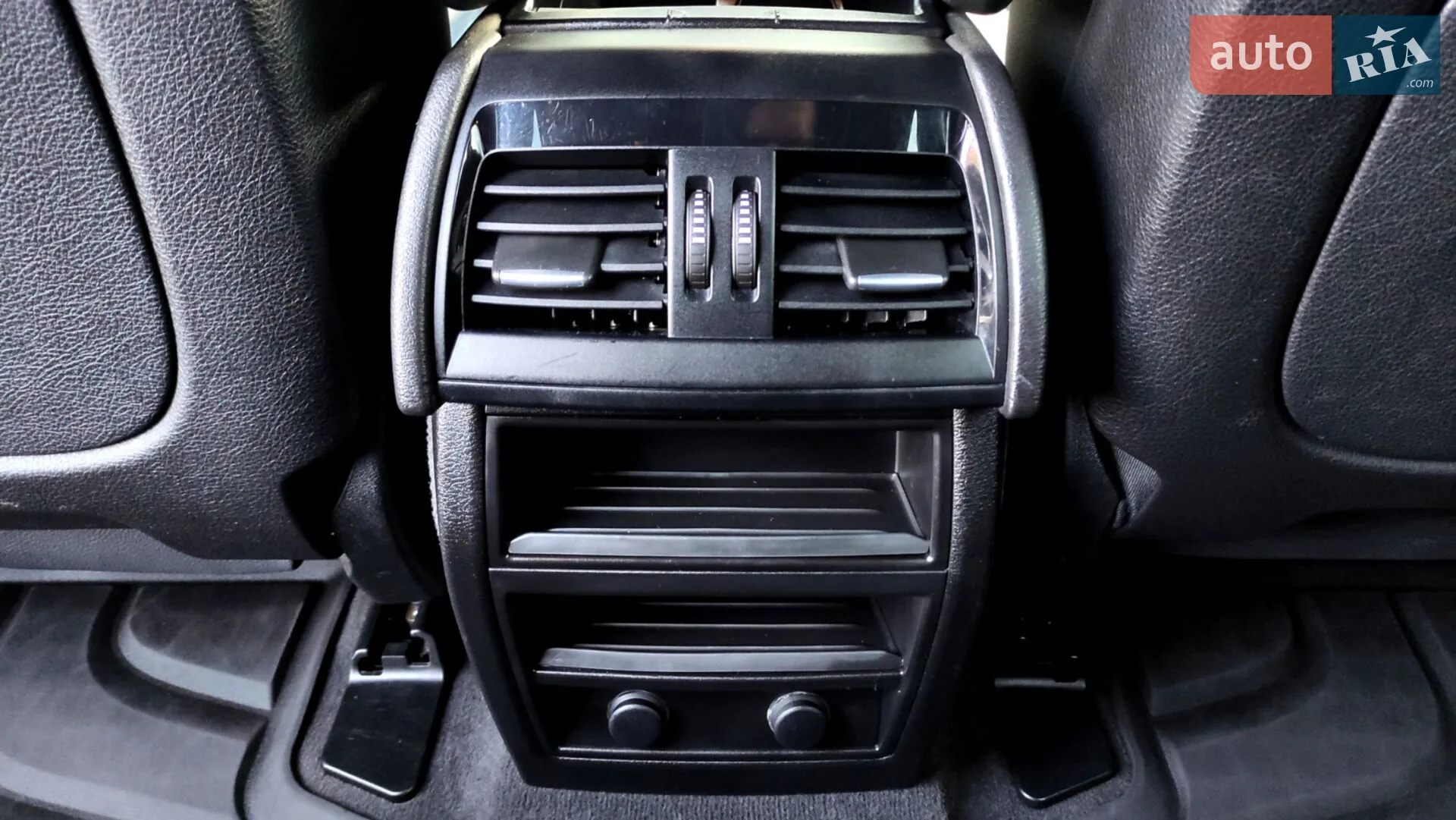 2015 BMW X5 - мініатюра 31