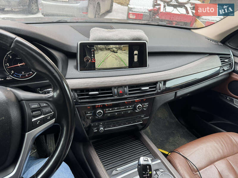 Внедорожник / Кроссовер BMW X5 2016 в Тернополе