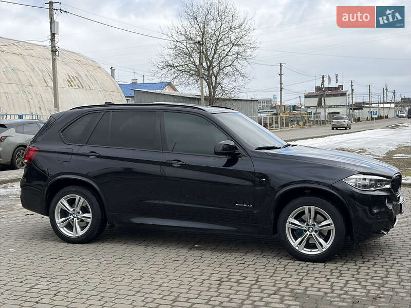 Внедорожник / Кроссовер BMW X5 2018 в Черновцах