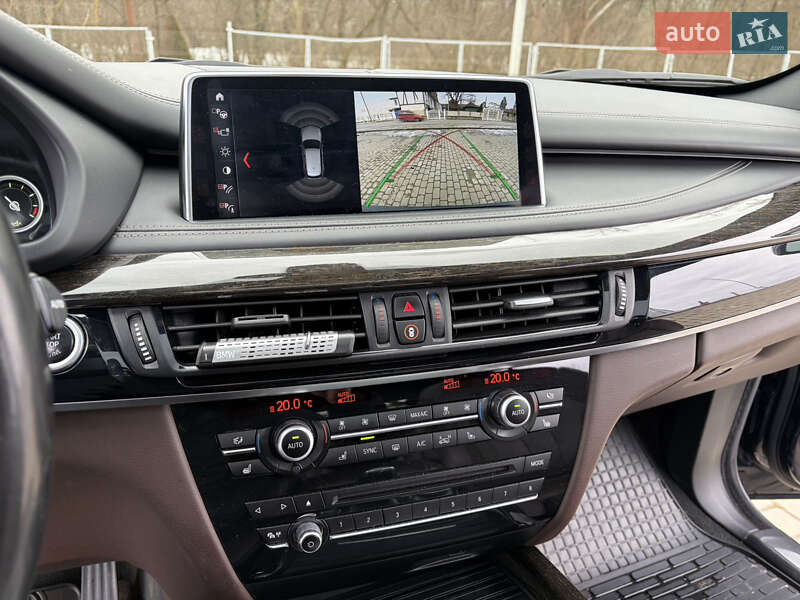 Внедорожник / Кроссовер BMW X5 2018 в Черновцах