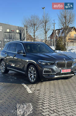 Внедорожник / Кроссовер BMW X5 2021 в Луцке