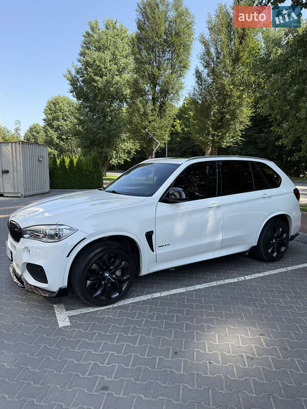 Позашляховик / Кросовер BMW X5 2016 в Хмельницькому
